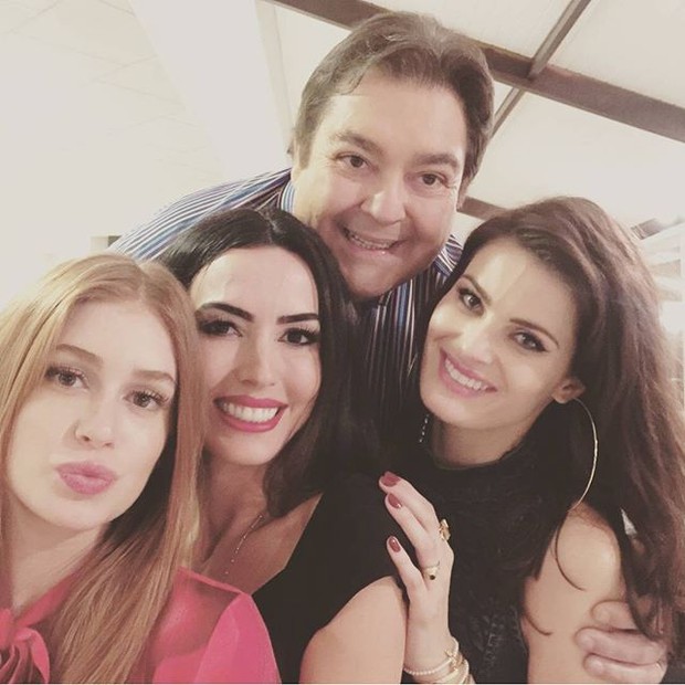 Marina Ruy Barbosa, Fausto Silva, Isabelli Fontana (Foto: Reprodução/Instagram)