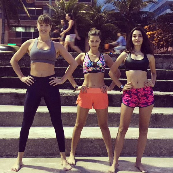 Leticia Birkheuer, Pâmela Tomé e Marina Moschen exibem barriguinhas (Foto: Reprodução/Instagram)