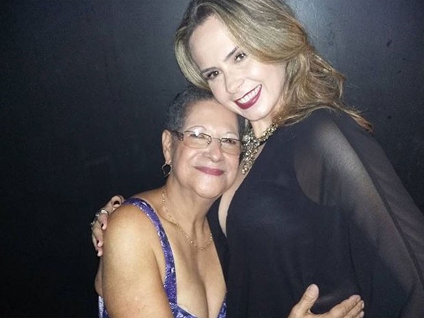 Ex-BBBs Geralda e Ana Paula em festa (Foto: Instagram/ Reprodução)