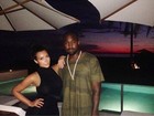 Kim Kardashian curte anoitecer com Kanye West no México