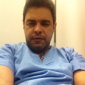 Zezé Di Camargo em hospital em São Paulo (Foto: Instagram/ Reprodução)
