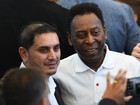Pelé 'segue internado em boa recuperação', diz boletim médico