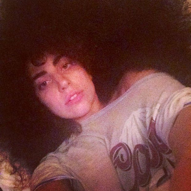 Lady Gaga de peruca (Foto: Instagram/ Reprodução)