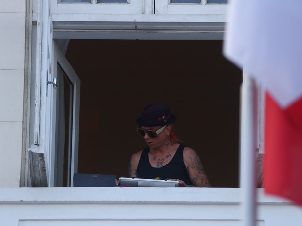  Sid Wilson toca de DJ para fãs no Copacabana Palace (Foto: Gabriel Reis / Ag. News)