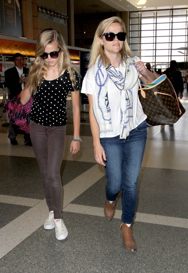 Reese Witherspoon e filha (Foto: Agência Grosby Group)
