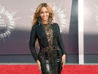 Beyoncé rouba a cena no tapete vermelho do Video Music Awards