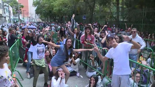 Fã passa três meses na fila para ver show de Justin Bieber em São Paulo