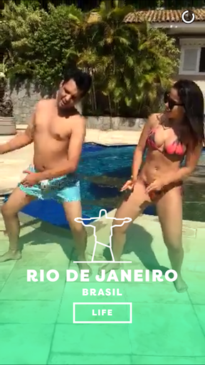 Anitta mostra o rebolado (Foto: Reprodução / Snapchat)