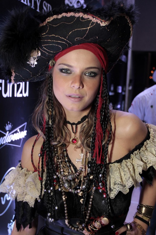 Milena Toscano  na festa a fantasia da Australian (Foto: Paduardo / AgNews)