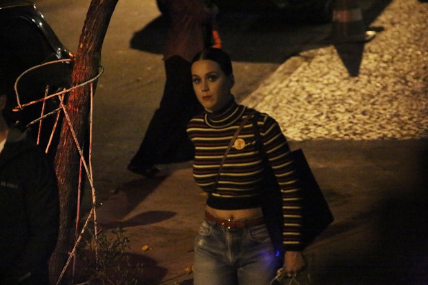 Katy Perry caminha pelas ruas do Jardim Botânico após se apresentar no Rock in Rio 2015 (Foto: Caio Novaes Lins)
