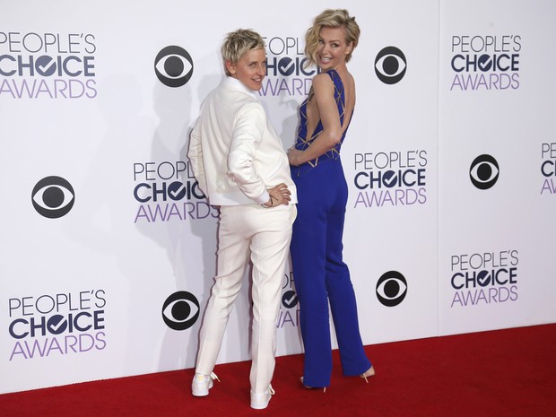 Ellen DeGeneres e Portia de Rossi em prêmio em Los Angeles, nos Estados Unidos (Foto: Danny Moloshok/ Reuters)