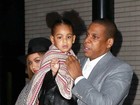 Beyoncé e Jay-Z levam a filha ao teatro