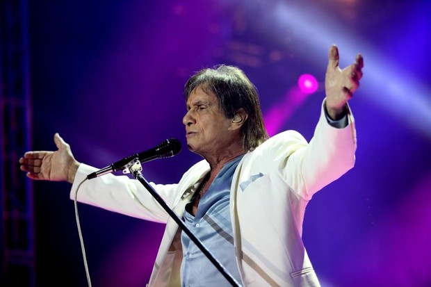 Roberto Carlos faz show no Rio (Foto: Claudio Andrade/PhotoRioNews)