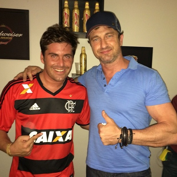 Thiago Gagliasso e Gerard Butler em festa em Belo Horizonte, Minas Gerais (Foto: Instagram/ Reprodução)