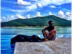 Eduardo Costa em Escarpas do Lago (Foto: Reprodução/Instagram)