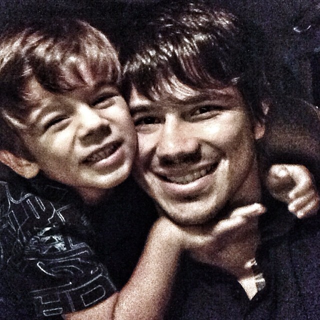 Erick Silva e o filho (Foto: Reprodução/Instagram)