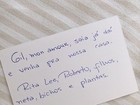 Gilberto Gil, internado em São Paulo, recebe bilhete de Rita Lee: 'Saia já daí'