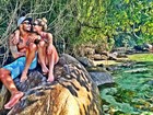 Ex-BBBs Aline e Fernando são ‘só love’ em praia