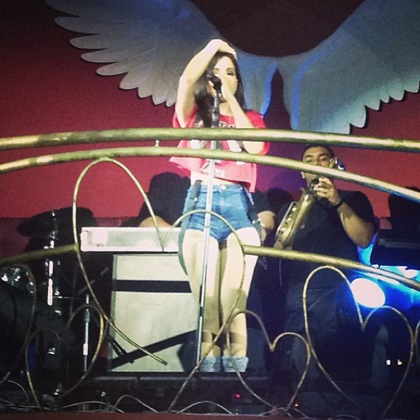 Anitta em show em Porto Alegre (Foto: Instagram/ Reprodução)