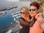 Bárbara Evans posta foto de passeio romântico com o namorado na Itália