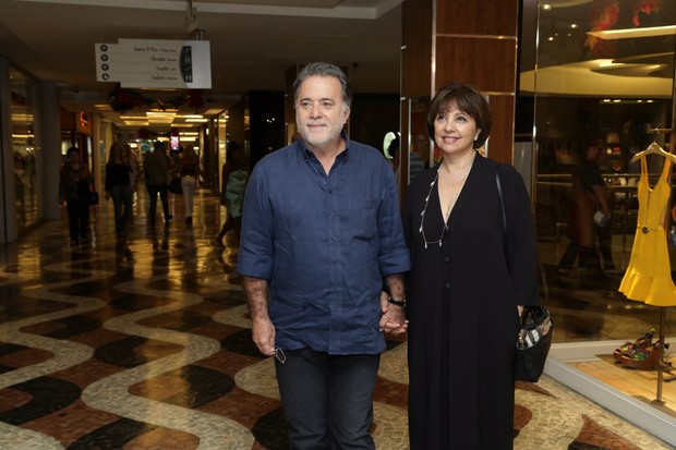 Tony Ramos e a mulher (Foto: Marcello Sá Barreto / AgNews)