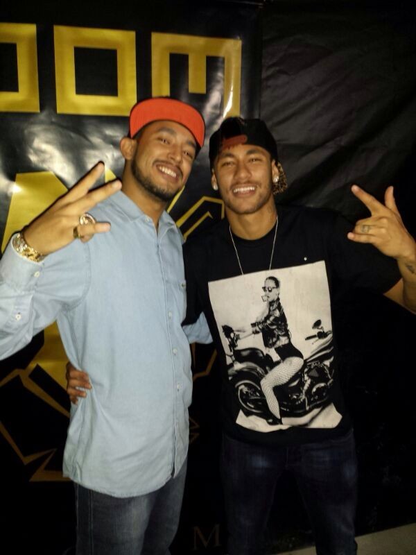 Neymar e amigo (Foto: Divulgação)