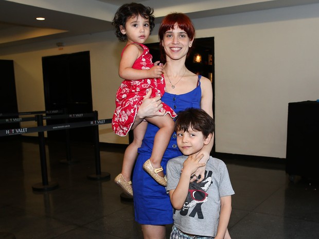 Mel Lisboa com os filhos, Clarice e Bernardo, em show em São Paulo (Foto: Manuela Scarpa/ Foto Rio News)
