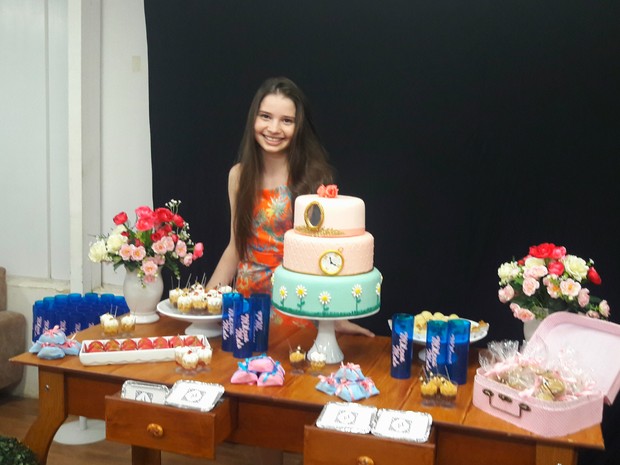 Milena Melo comemora aniversário de 14 anos no Rio (Foto: Divulgação)