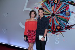Isabella Santoni e Rafael Vitti  (Foto: Marcello Sá Barretto e Alex Palarea / AgNews)