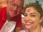 Grazi Massafera e o pai aparecem borrados de maquiagem na web