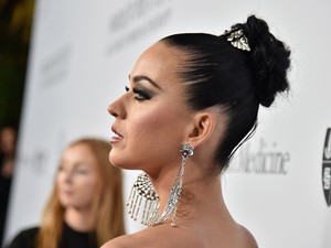 Katy Perry em evento beneficente em Los Angeles, nos Estados Unidos (Foto: Mike Windle/ Getty Images/ AFP)
