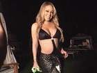 Mariah Carey posa de maiô engana mamãe no Havaí