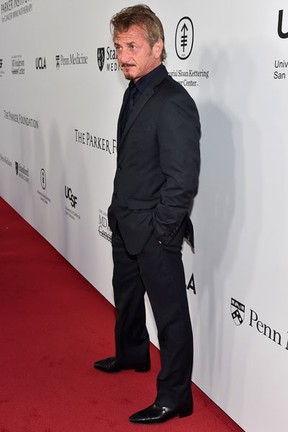 Sean Penn em evento beneficente em Los Angeles, nos Estados Unidos (Foto: Mike Windle/ Getty Images/ AFP)