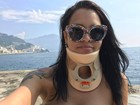 Ariadna Arantes mergulha no mar com colar cervical: 'Não vai me vencer'