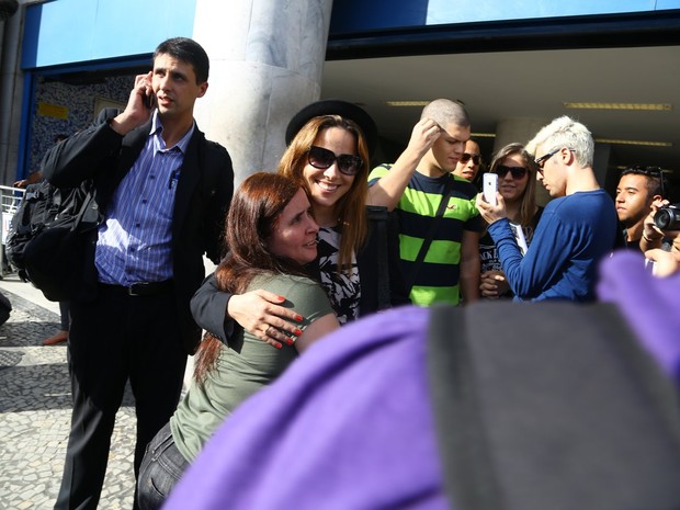 Wanessa no aeroporto Santos Dumont (Foto: Marcello Sá Barreto / AgNews)