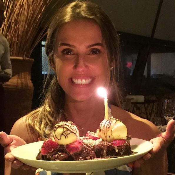 Deborah Secco comemora aniversário (Foto: Instagram / Reprodução)