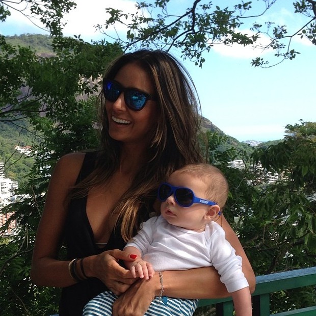 Flavia Sampaio e o filho Balder (Foto: Instagram/Reprodução)