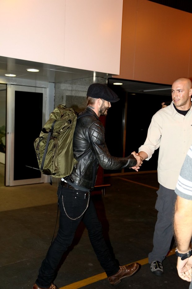 David Beckham chega ao Rio para desfile das campeãs (Foto: Gabriel Reis / Ag. News)