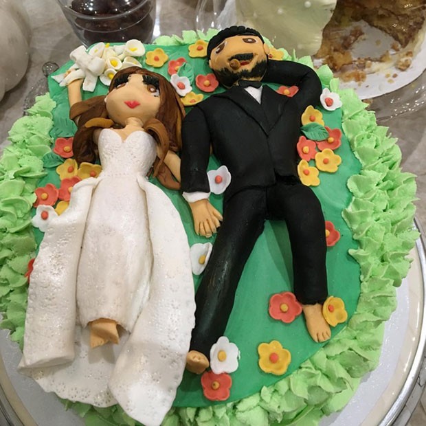 Sofia Vergara e Joe Manganiello: bolo para celebrar um ano de casados (Foto: Instagram/ Reprodução)