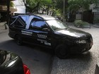 Carro funerário chega a apartamento de mulher de José Wilker, no Rio