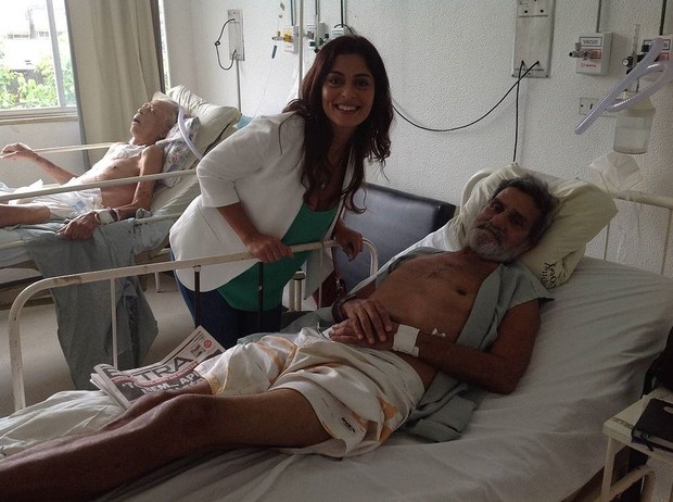 Juliana Paes visita Hospital Mário Kroeff (Foto: Site Oficial/Reprodução)