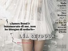 Léa Seydoux usa look transparente e deixa seios à mostra em revista
