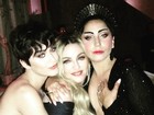Que trio! Katy Perry, Madonna e Lady Gaga posam juntas em baile de gala