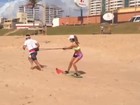 Carol Magalhães leva tombo durante treino na praia: 'Vídeo cassetada'