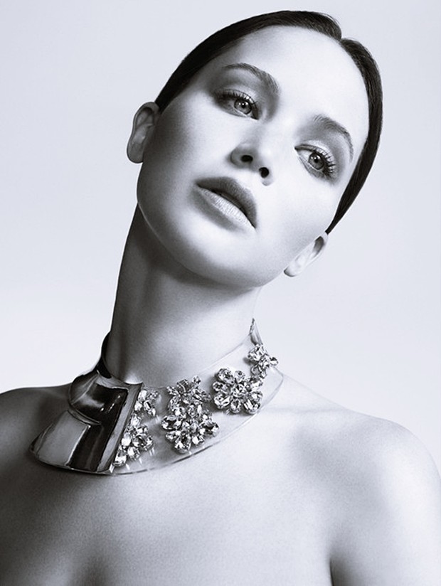 Jennifer Lawrence em campanha para DIOR (Foto: Divugação / Dior)