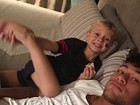 Neymar posta foto com o filho na cama: 'Boa noite'