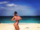 Andressa Urach curte férias em praia de Bahamas: 'Delícia'