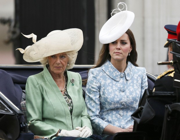 Kate Middleton e Camilla Parker-Bowles (Foto: Reuters)