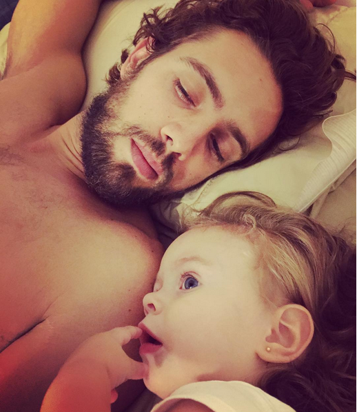 Rafael Cardoso e a filha, Aurora (Foto: Reprodução/Instagram)