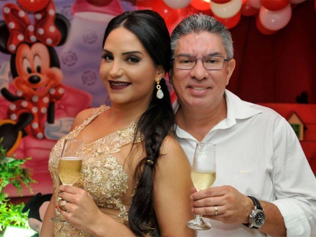 Shayene Cesário com o noivo, Wilson Moisés, em festa no Rio (Foto: Divulgação)